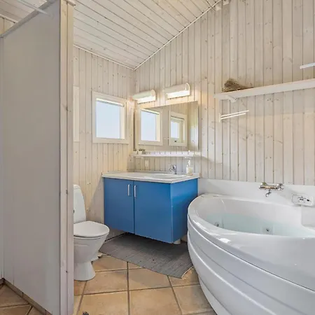 Ferienhaus Stunning In With Sauna *